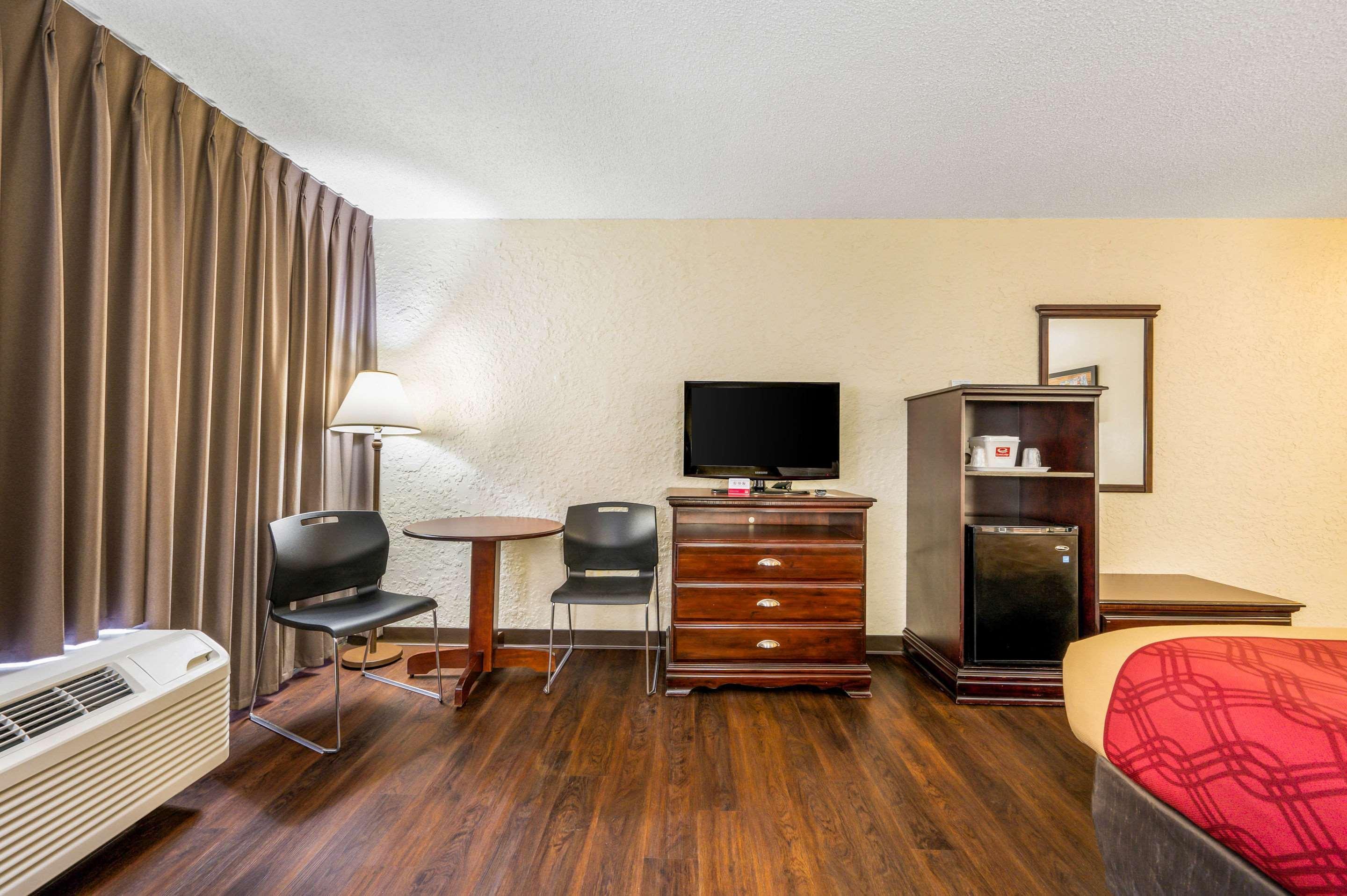 Econo Lodge Corinth Dış mekan fotoğraf