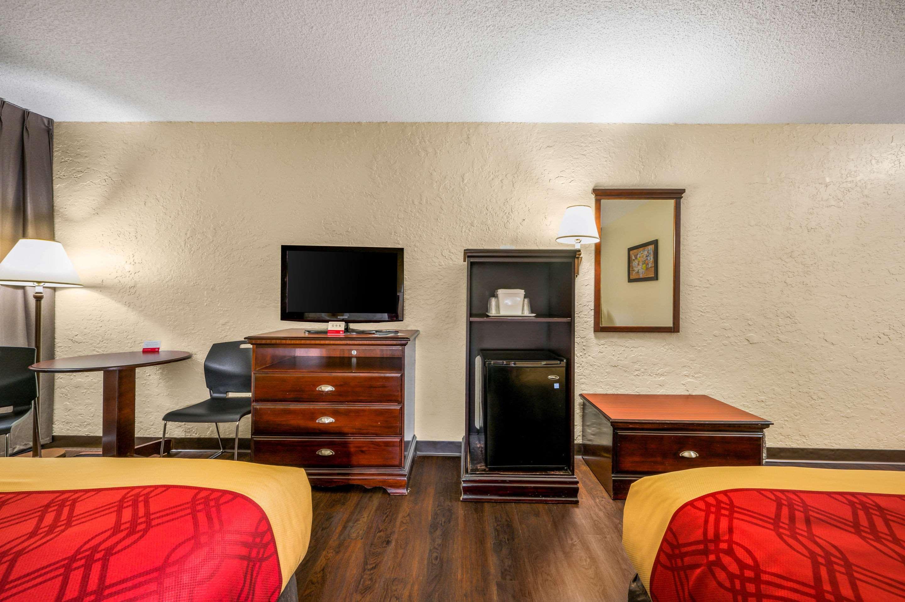 Econo Lodge Corinth Dış mekan fotoğraf