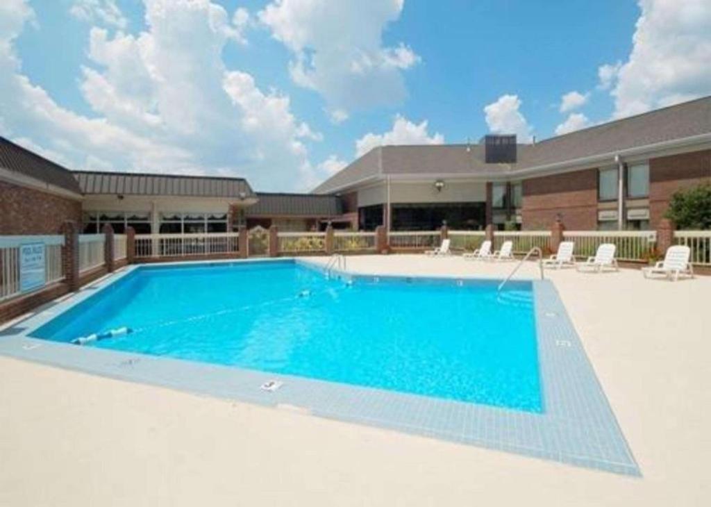 Econo Lodge Corinth Konforlar fotoğraf