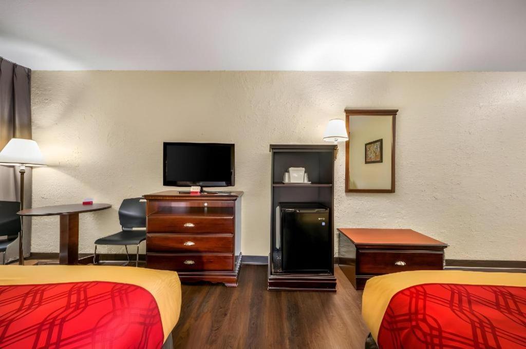 Econo Lodge Corinth Dış mekan fotoğraf