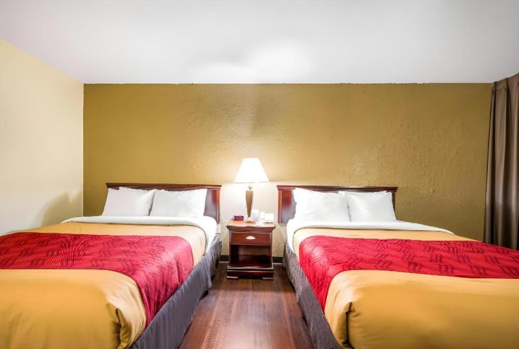 Econo Lodge Corinth Dış mekan fotoğraf