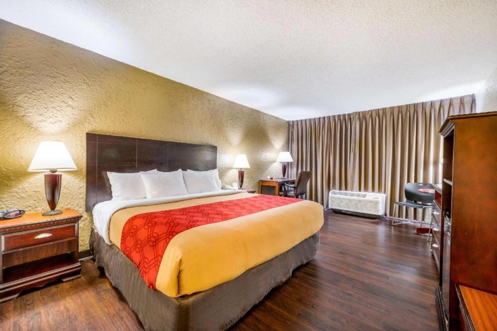 Econo Lodge Corinth Dış mekan fotoğraf
