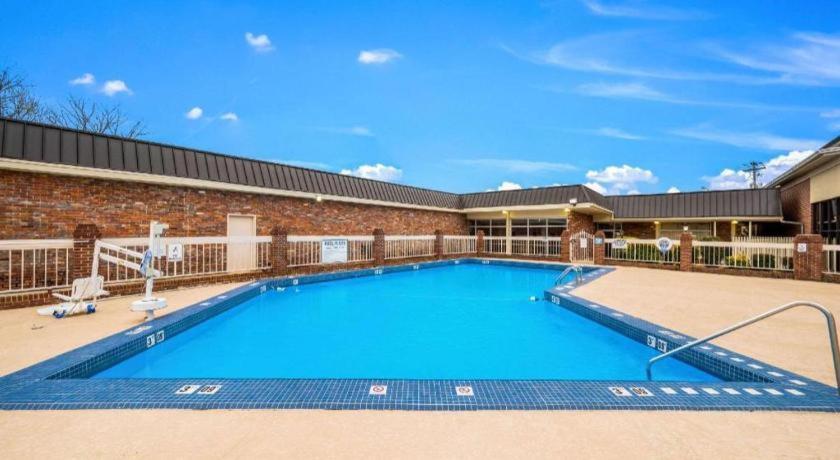 Econo Lodge Corinth Dış mekan fotoğraf
