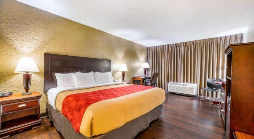 Econo Lodge Corinth Dış mekan fotoğraf