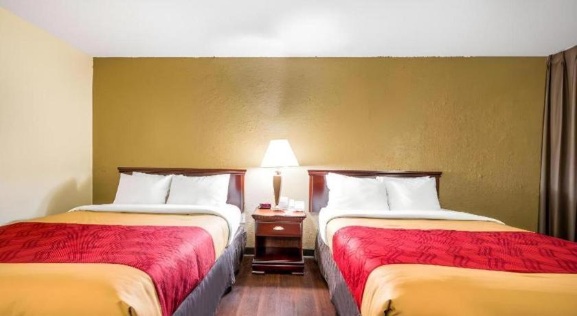 Econo Lodge Corinth Dış mekan fotoğraf