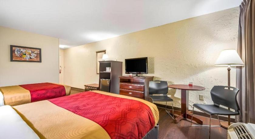 Econo Lodge Corinth Dış mekan fotoğraf